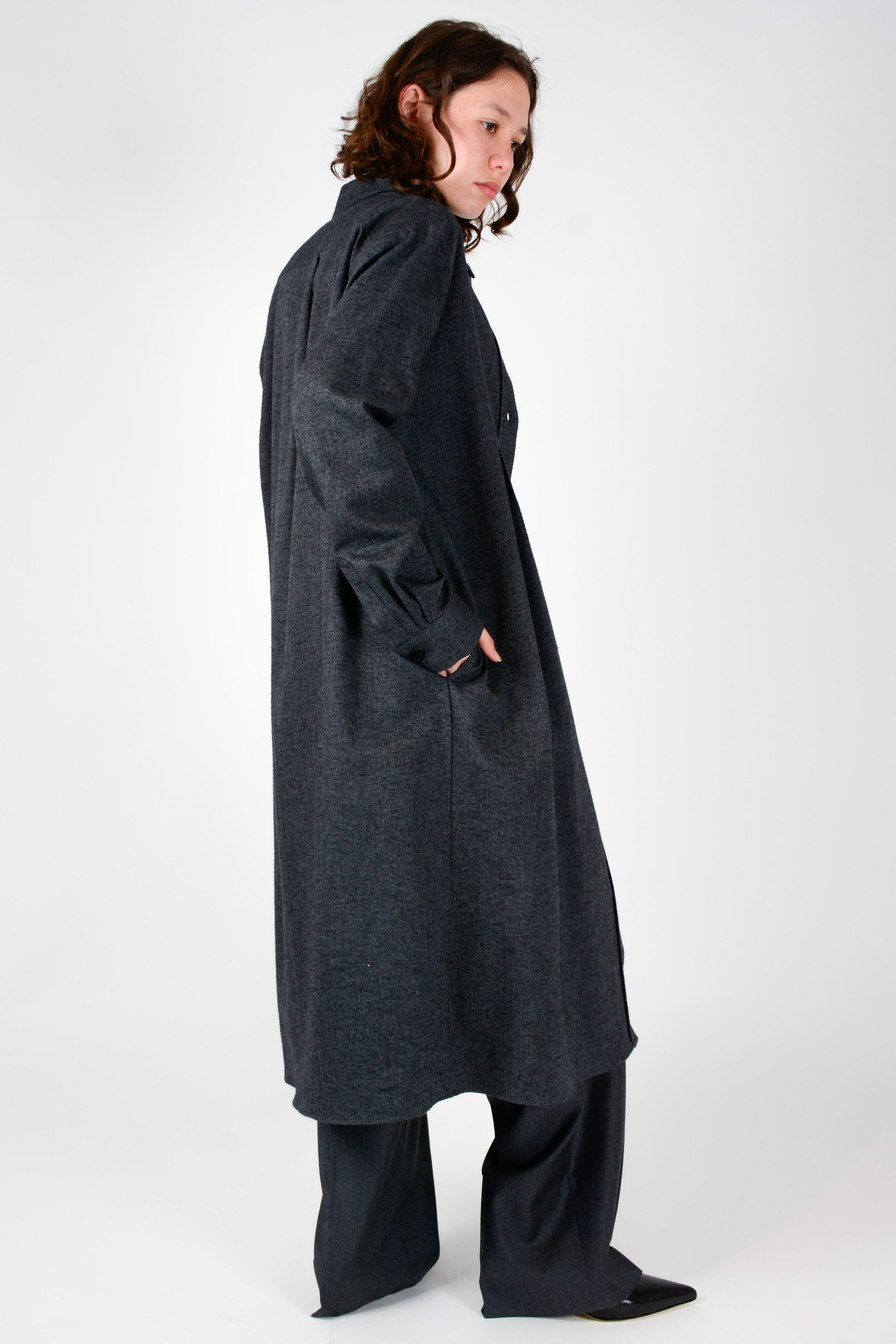 Abrigo Leo franela gris