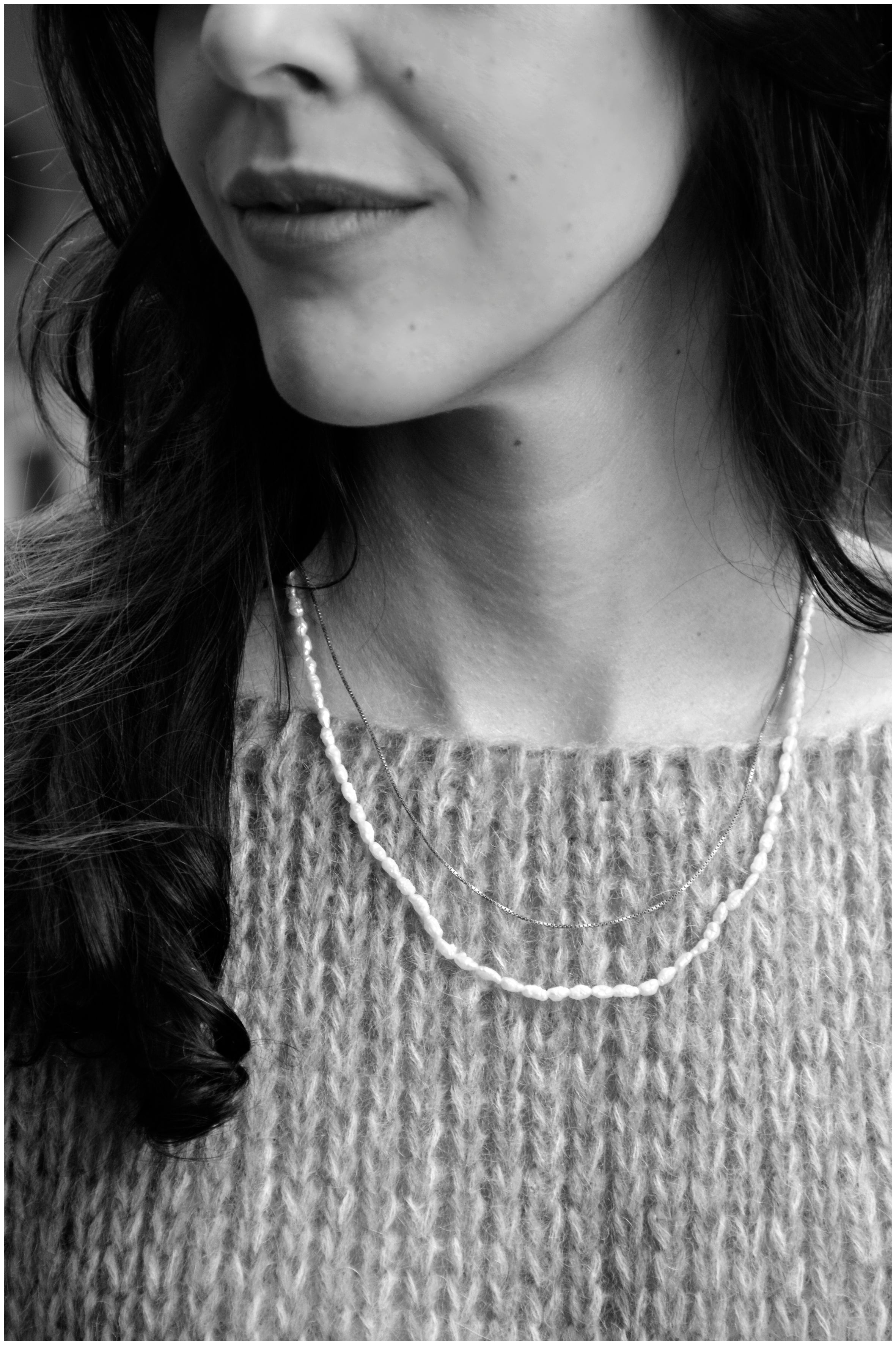 Double chain and pearl necklace