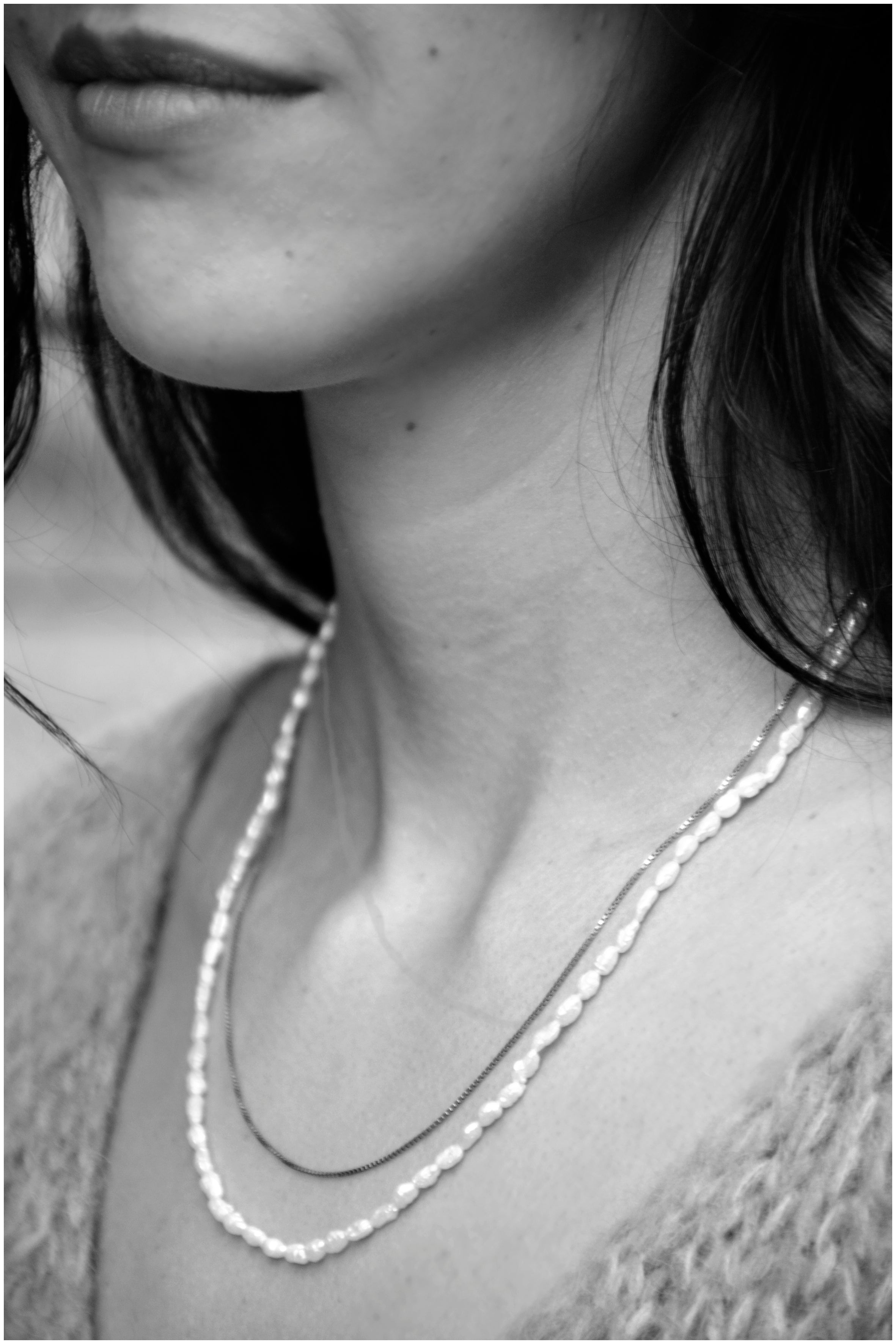 Double chain and pearl necklace