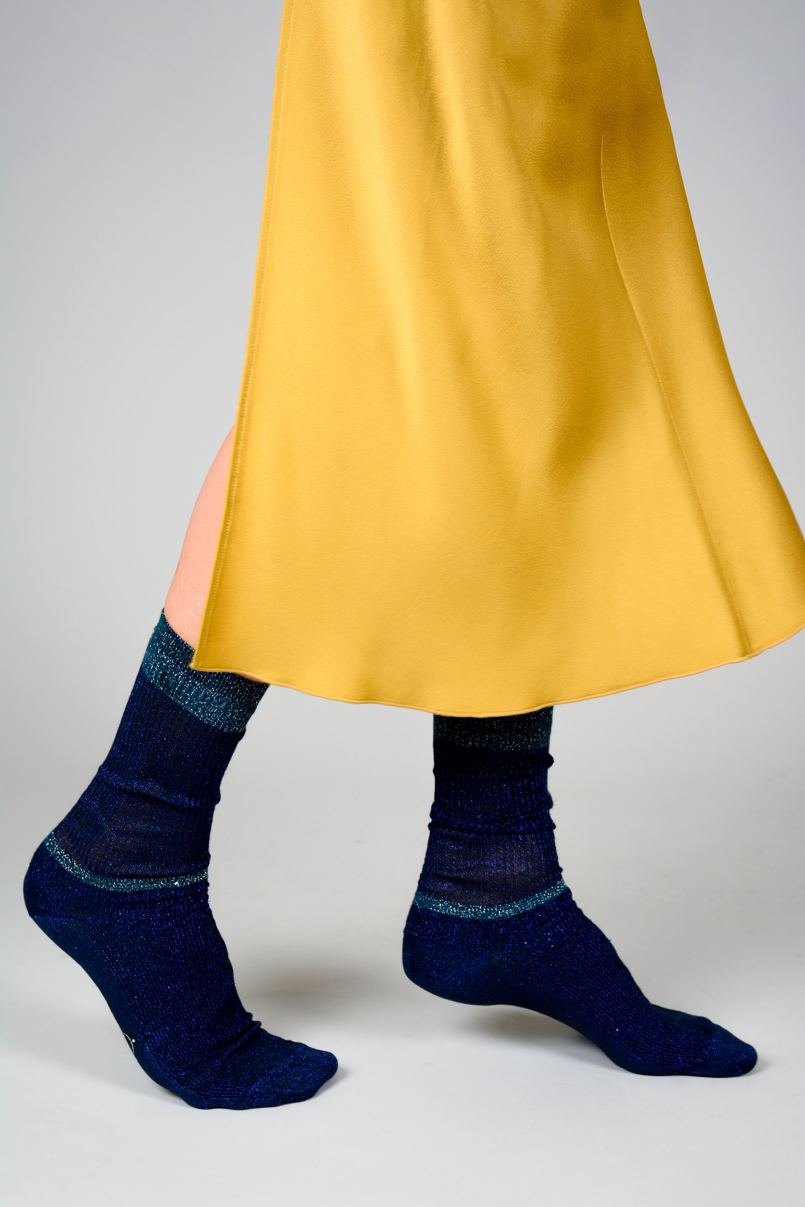 Calcetines viscosa rayas brillo