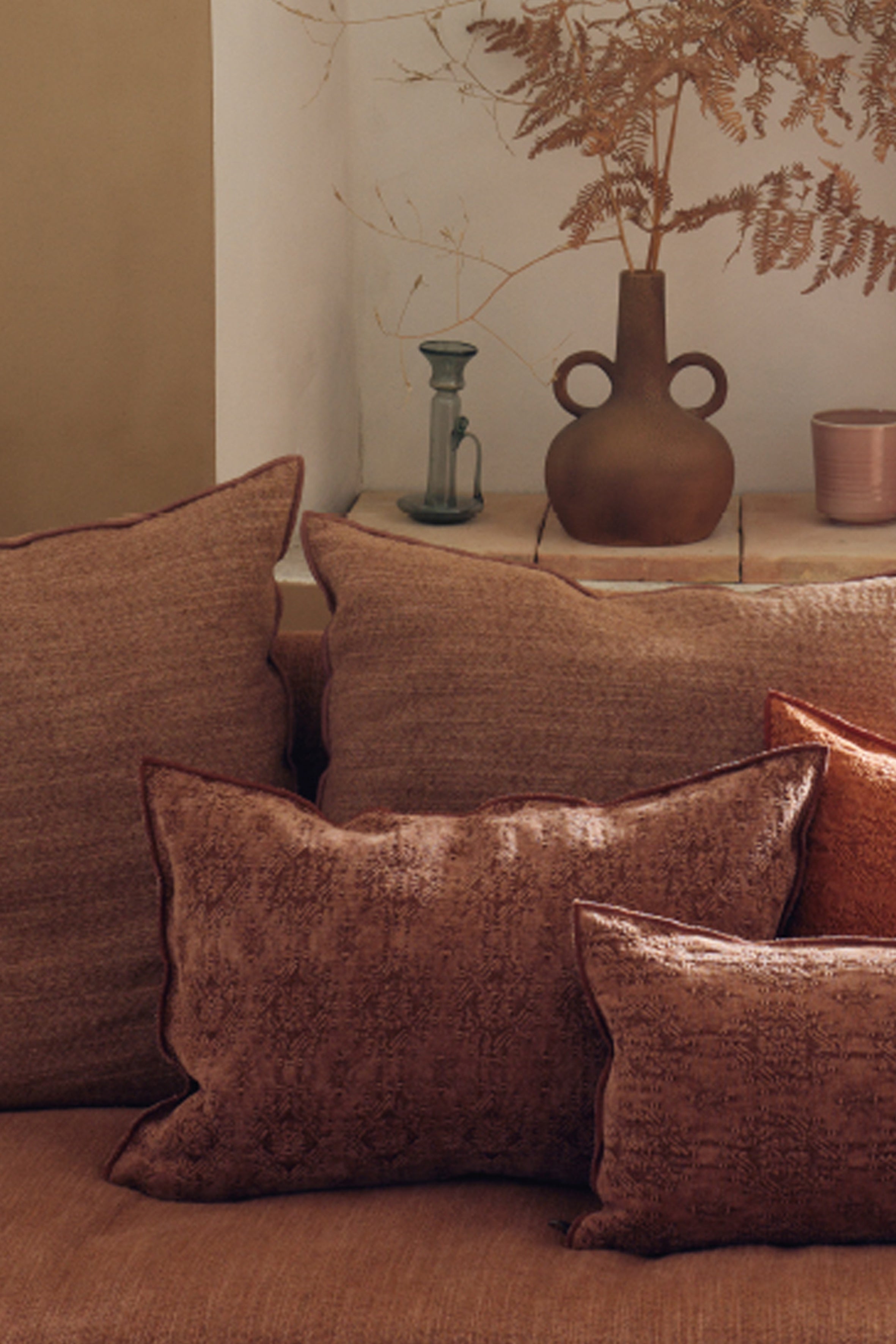 Cojín jacquard kilim ciment