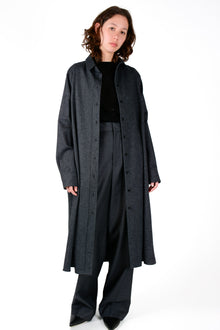 Abrigo Leo franela gris