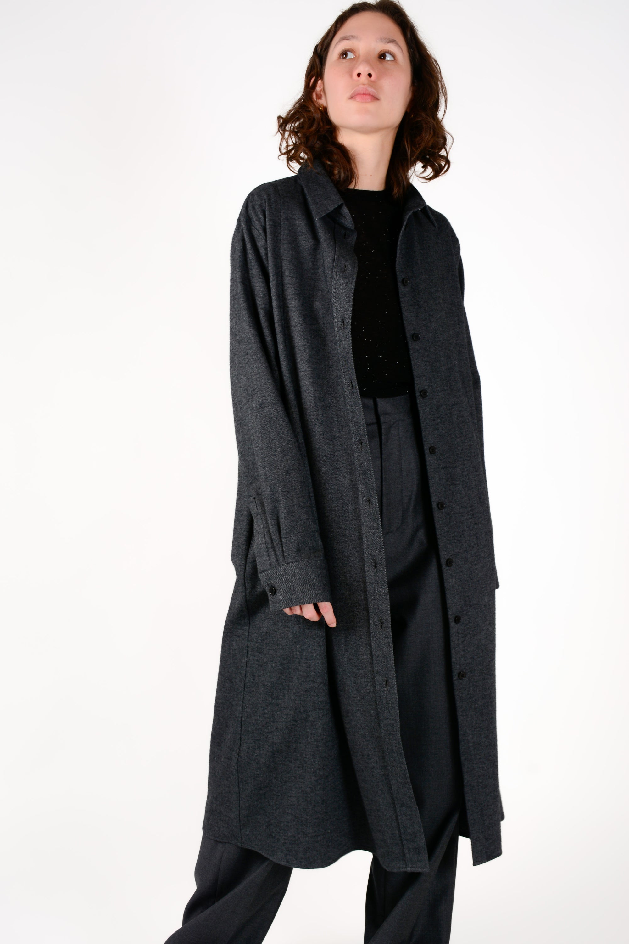 Abrigo Leo franela gris