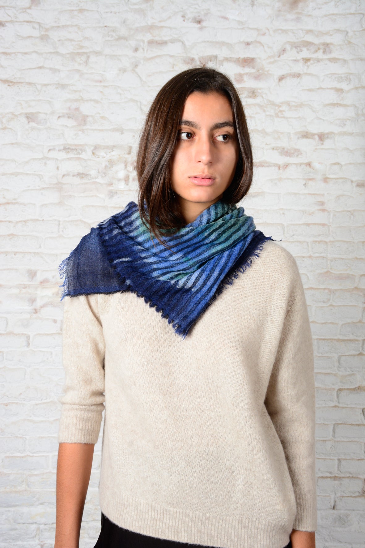 Foulard rayas relieve