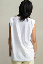 Camiseta hombro recogido