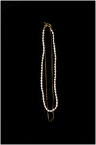 Double chain and pearl necklace 