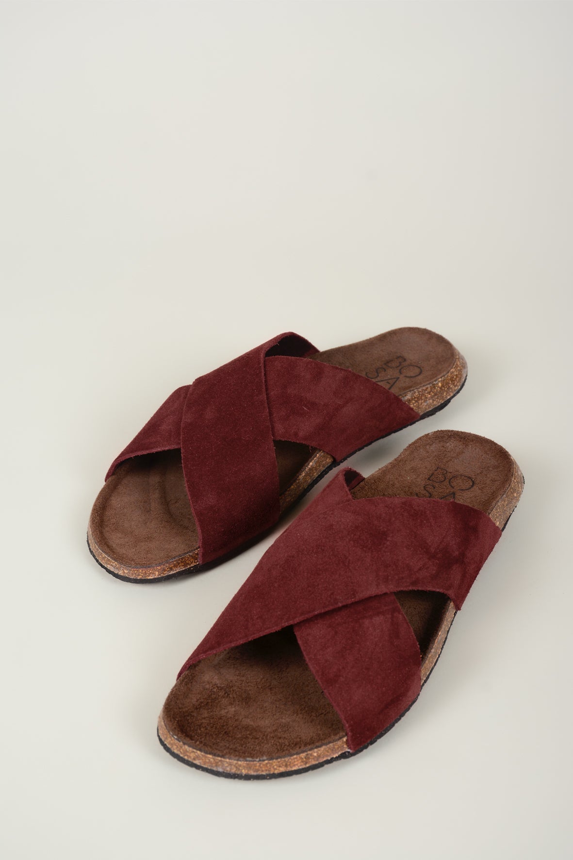 Sandalias ante cruzada