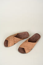 Sandalia rafia cruzada