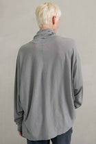 Camiseta cuello alto