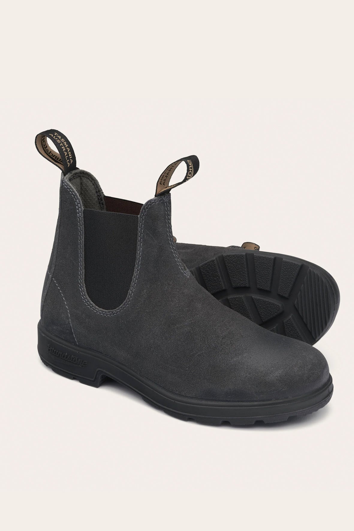 1910 Steel gray waxed suede
