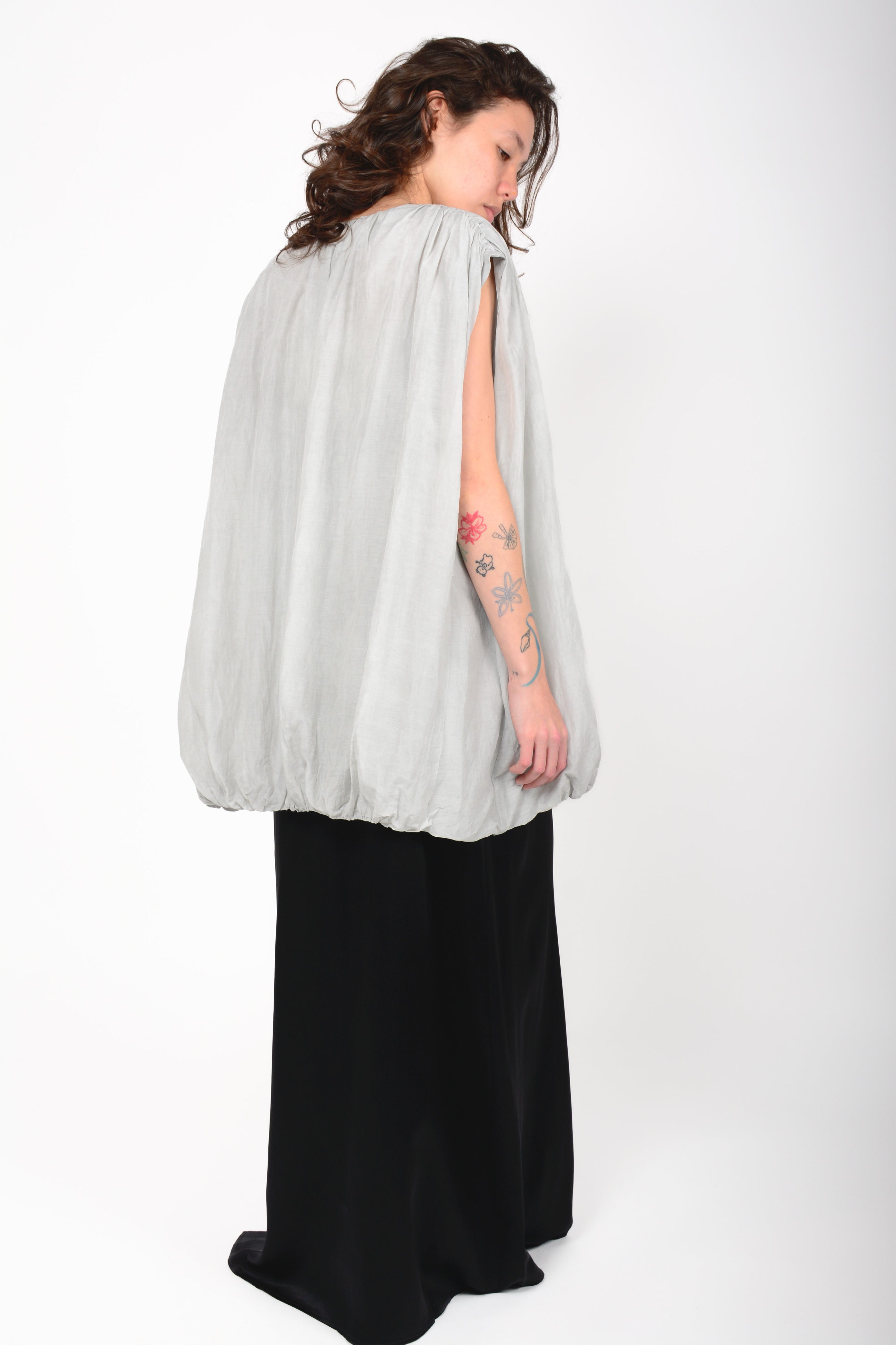 Chaleco algodón hombros fruncidos