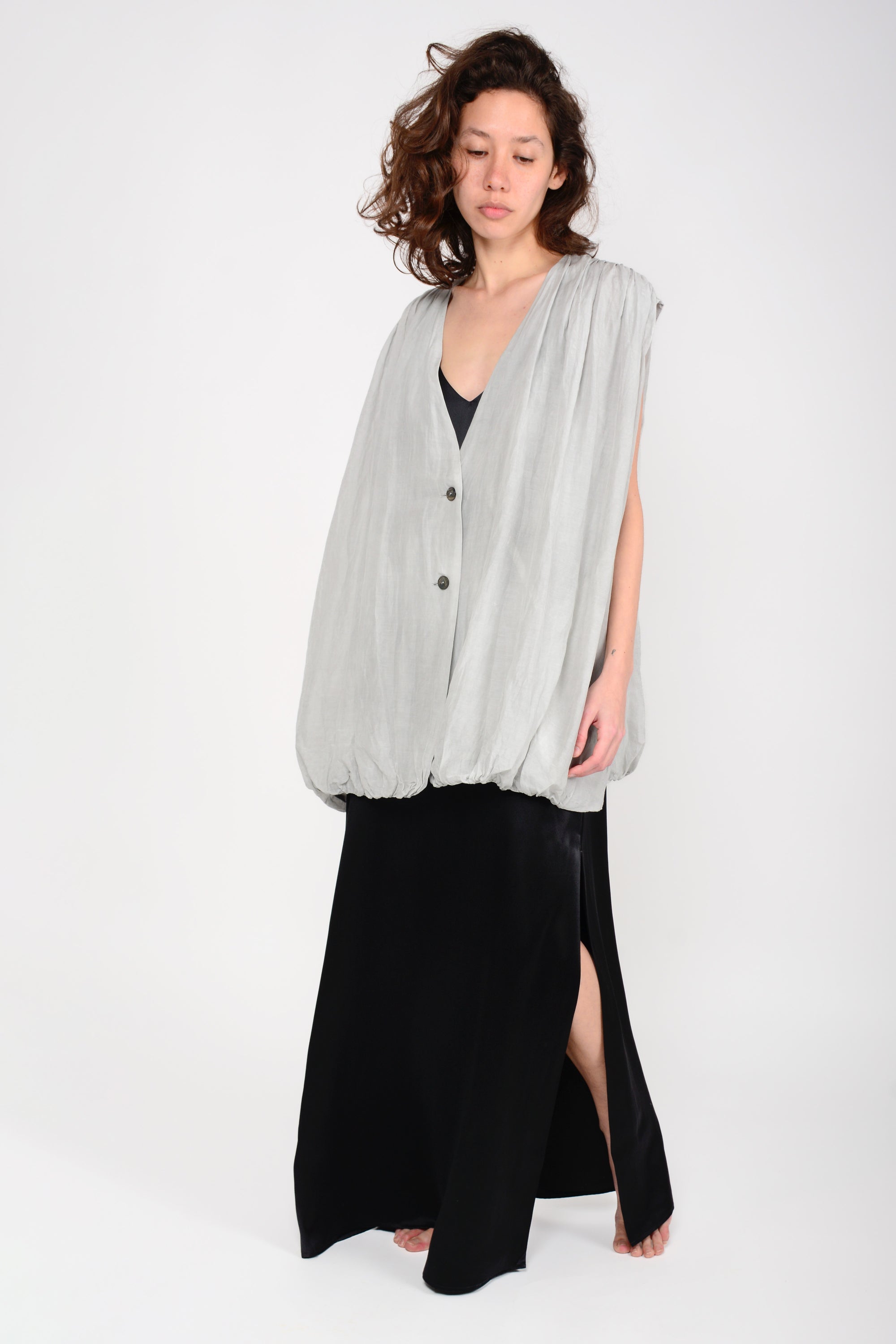 Chaleco algodón hombros fruncidos