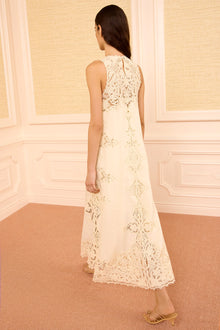 Vestido encaje blonda