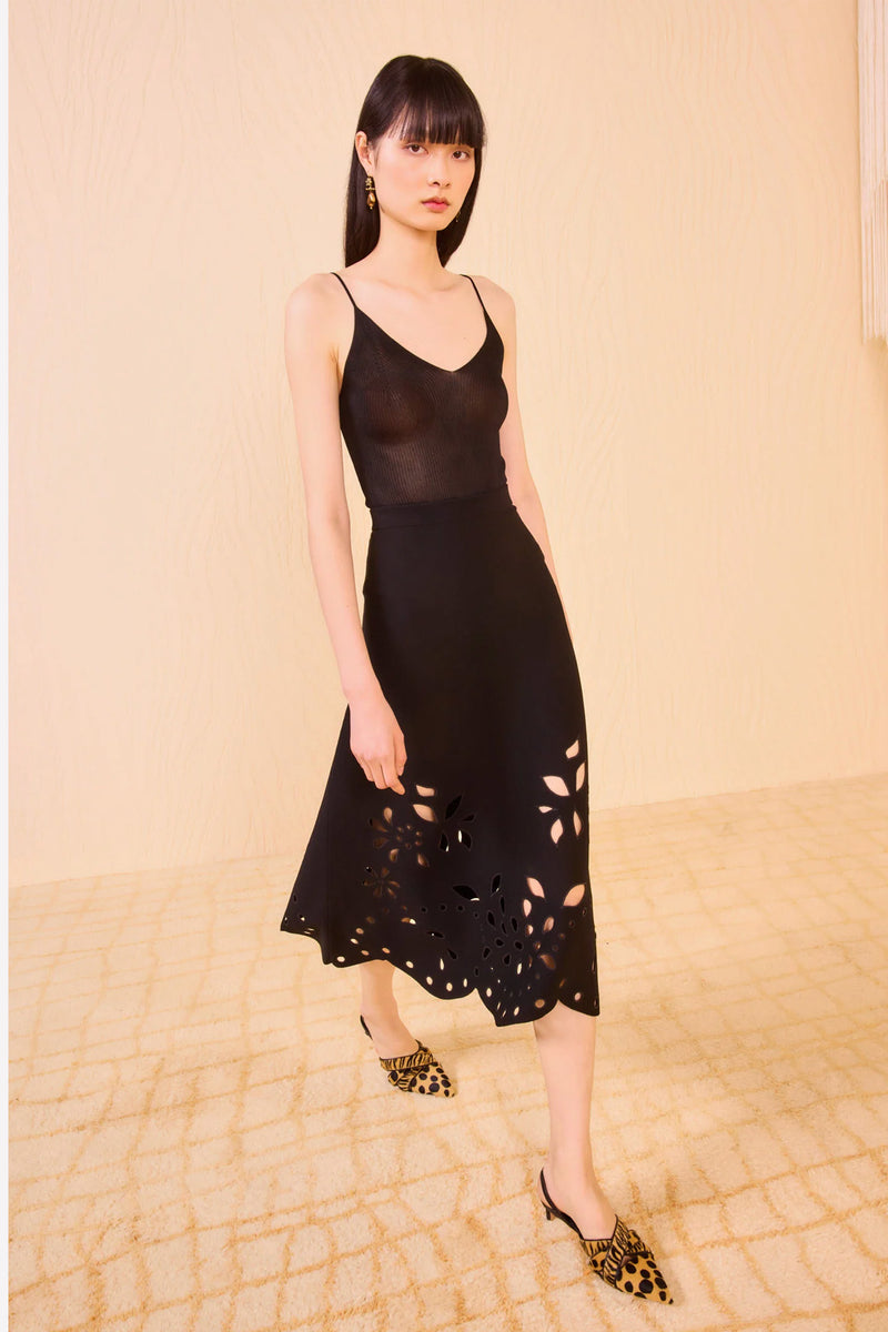 Falda midi calada