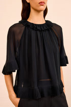 Top silk chiffon