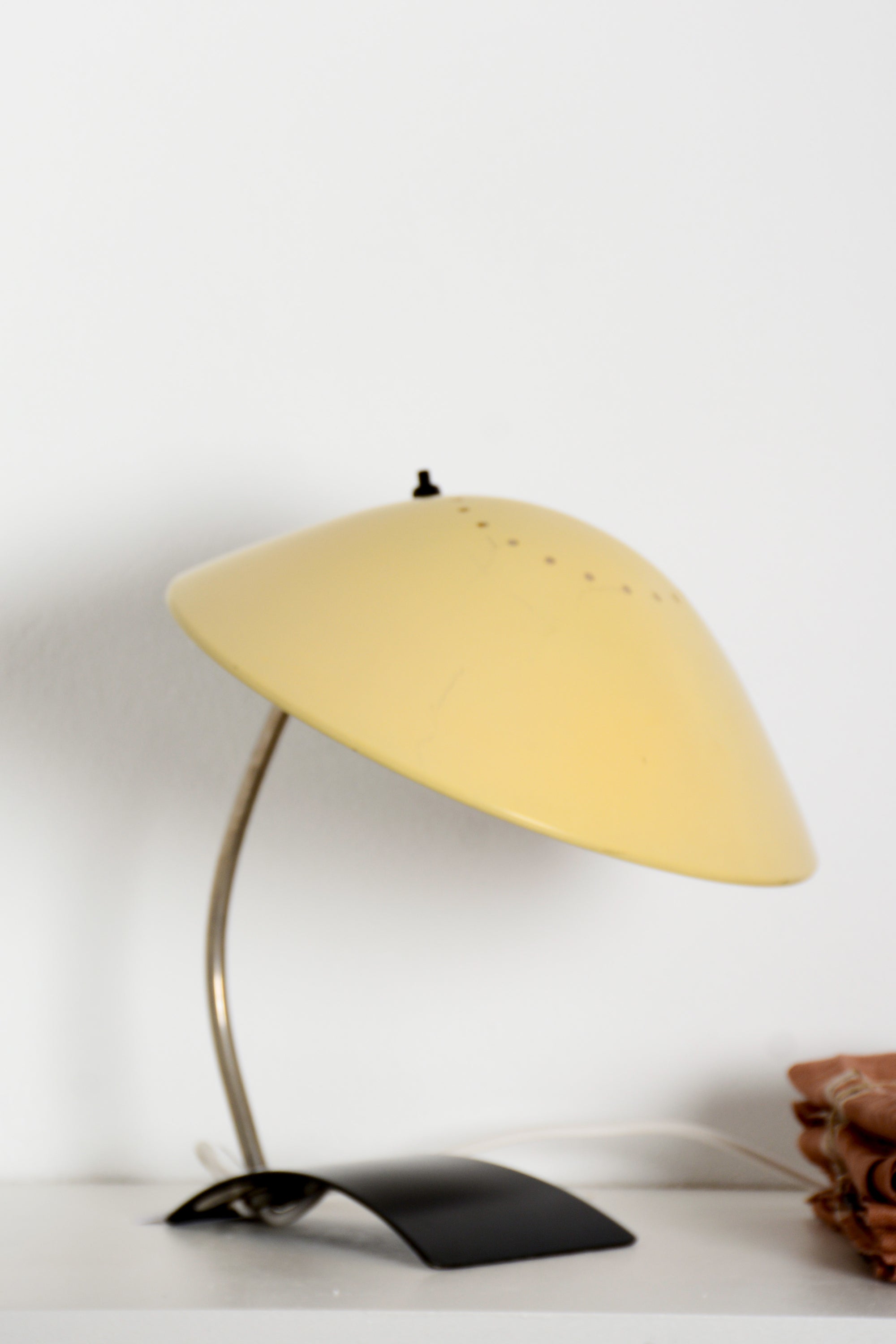 Lámpara modelo 6840  Mid-Century de Christian Dell para Kaiser Idell - Alemania años 50´s