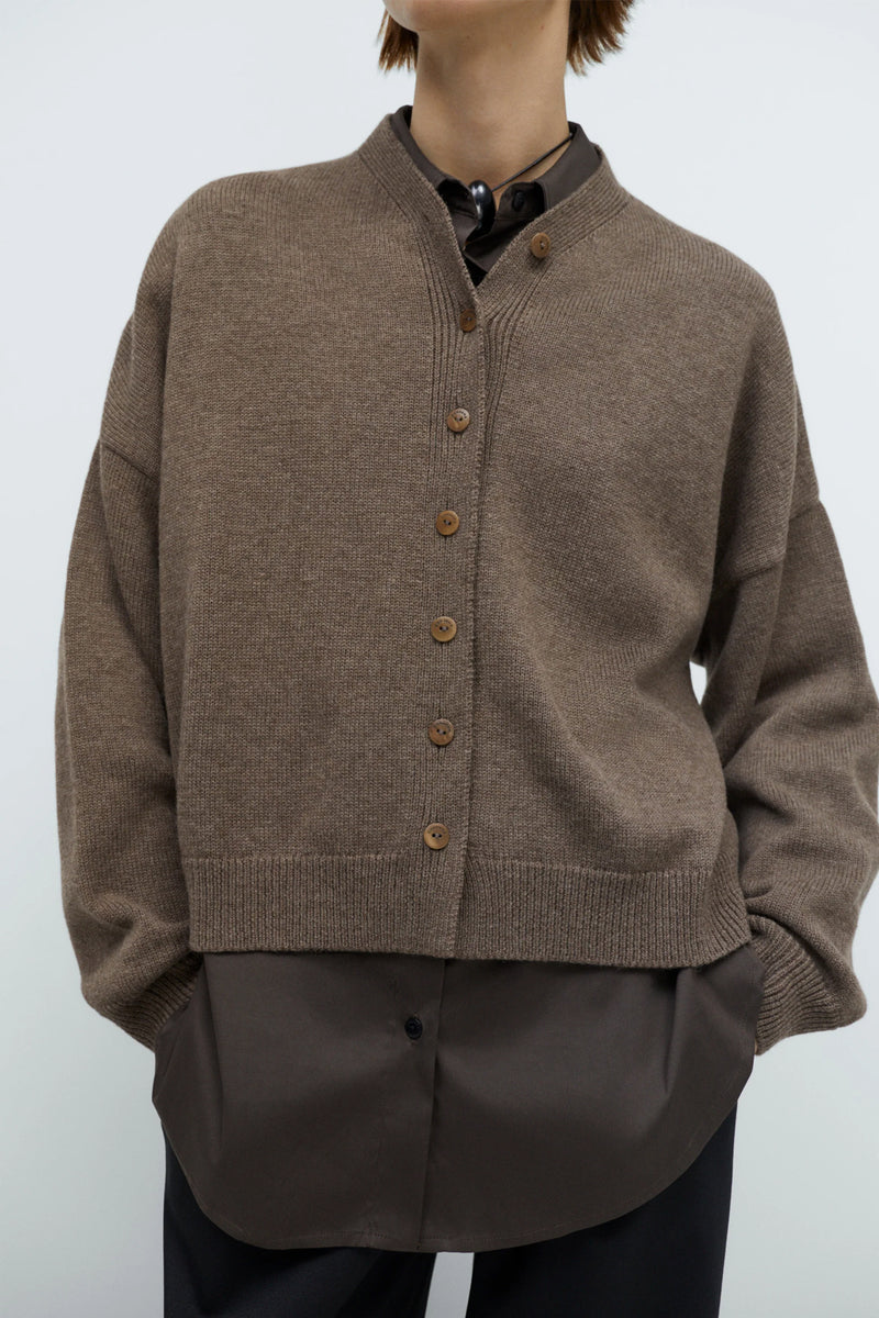 Chaqueta merino wool cardigan