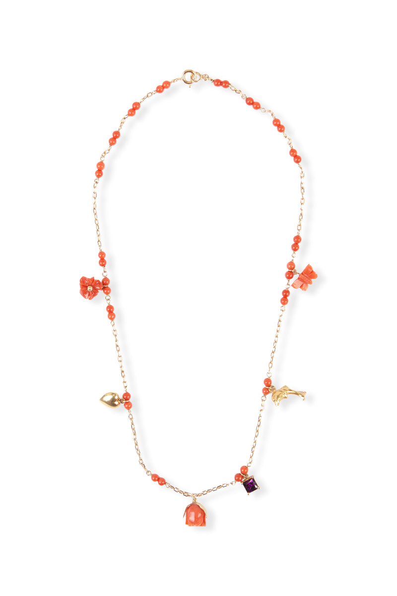 Collar cadena y corales flores, granate, mariposa y corazón