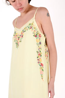 Vestido floritas en pico