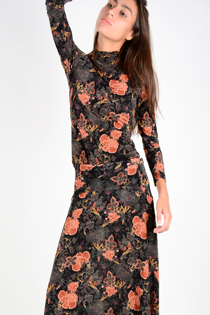 Top camiseta cuello estampado