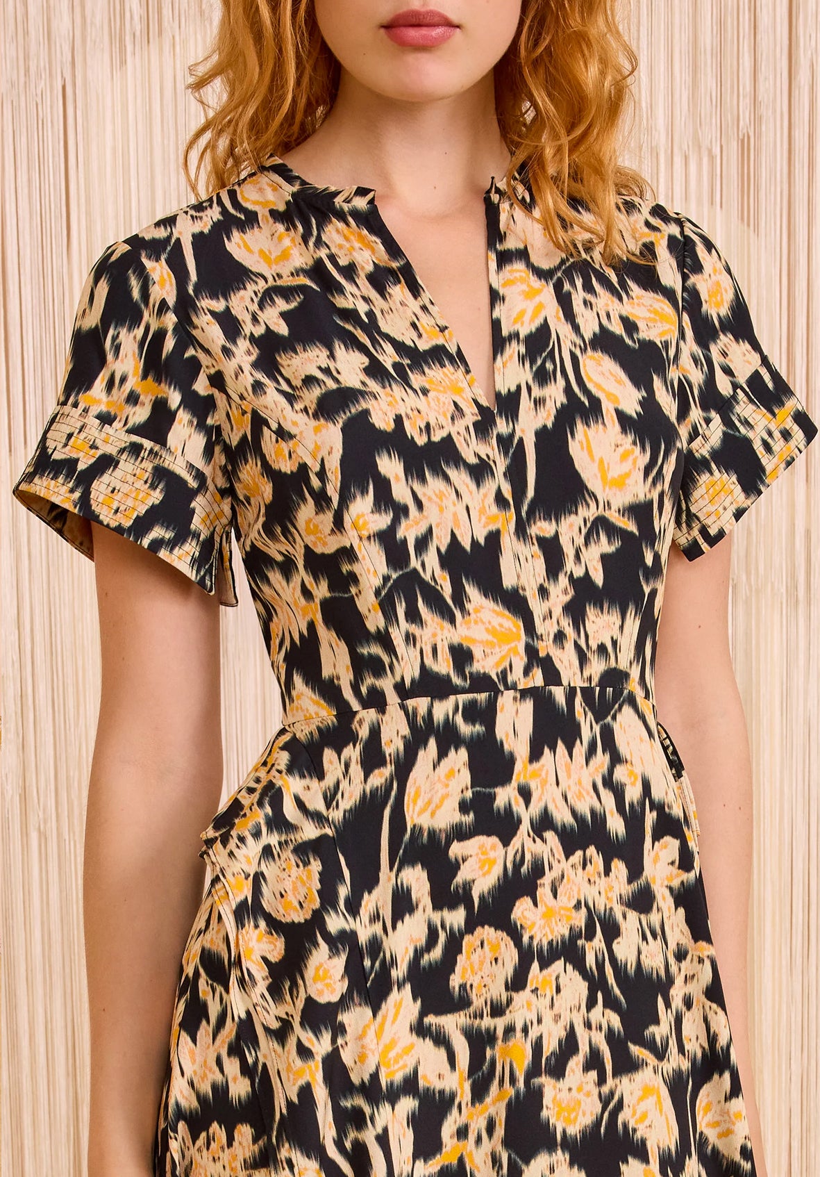 Vestido midi negro/dorado