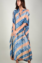 Vestido franjas oblicuas