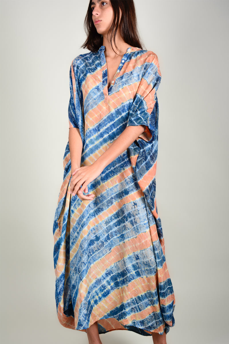 Vestido franjas oblicuas