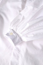 Camisa sin cuello redondo