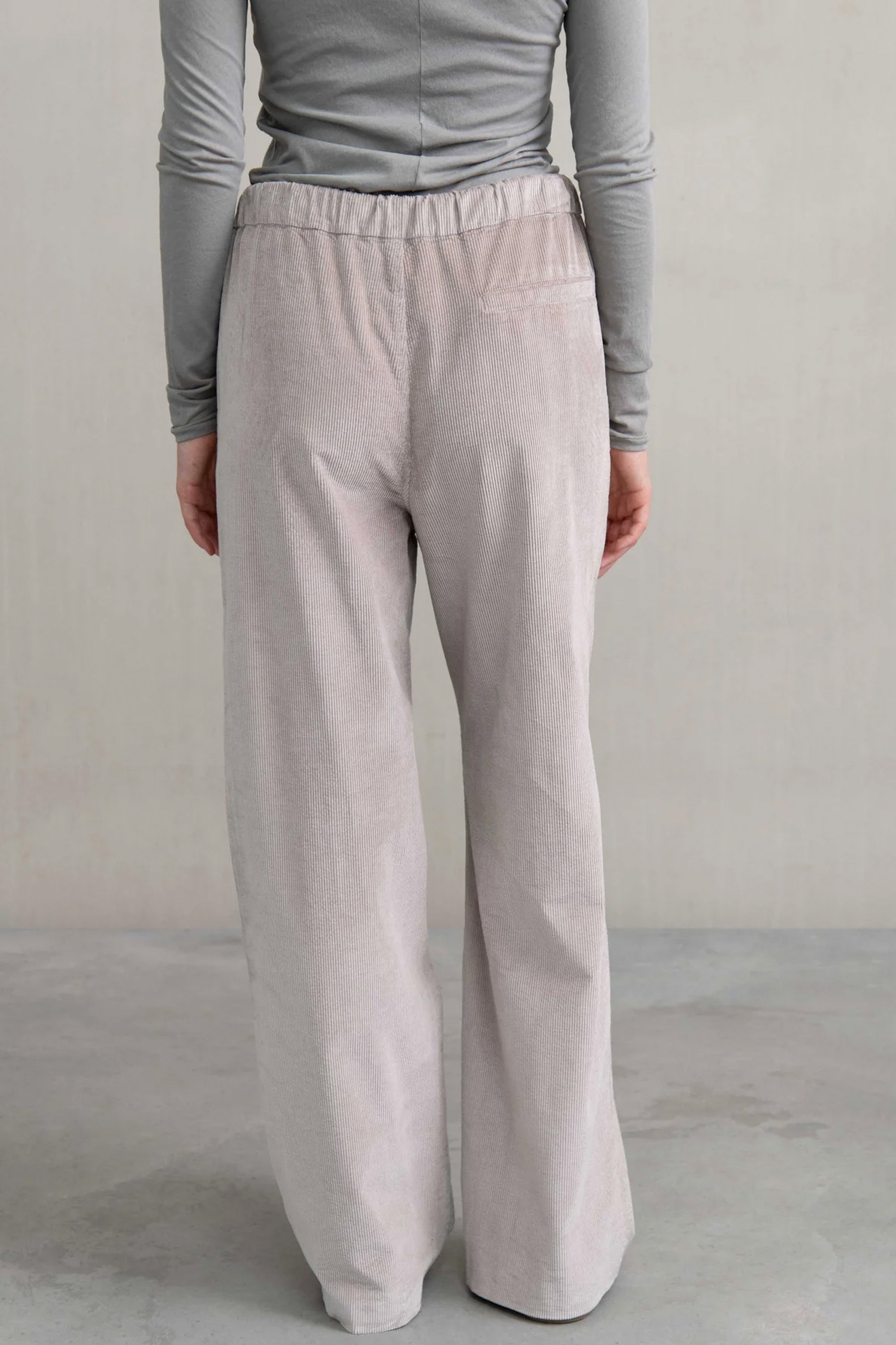 Pantalón pana