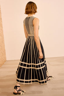 Vestido cintas ondas