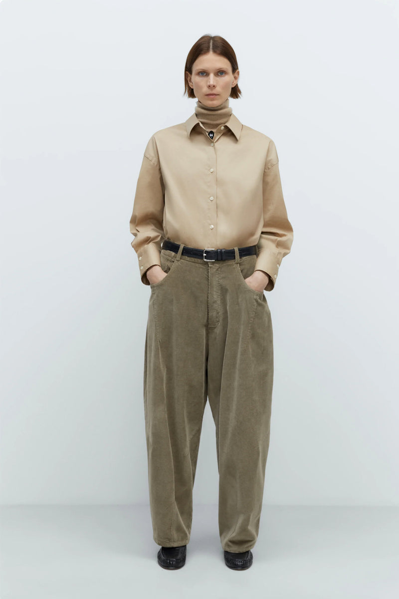 Pantalón corduroy baggy pants
