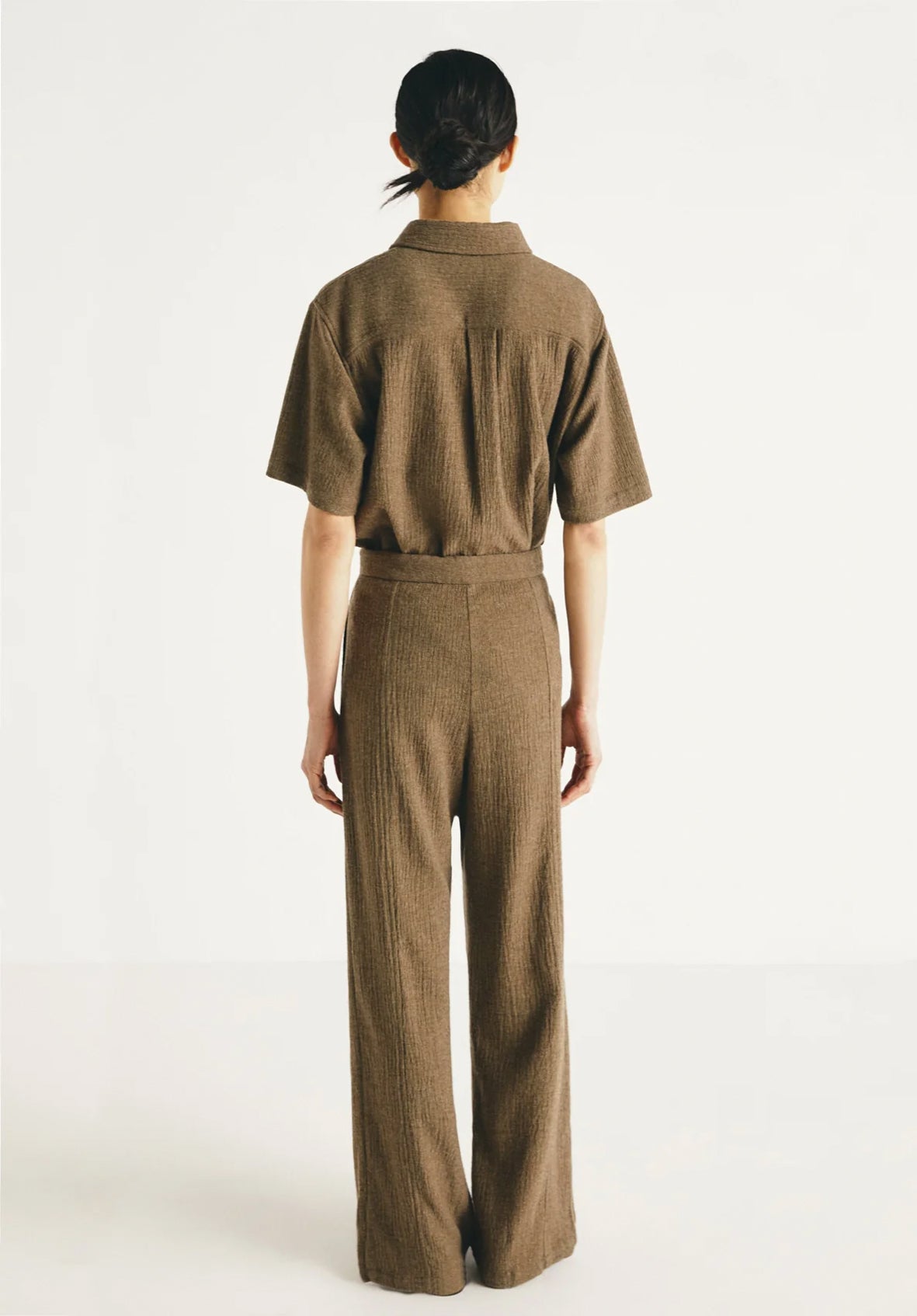 Pantalón entallado
