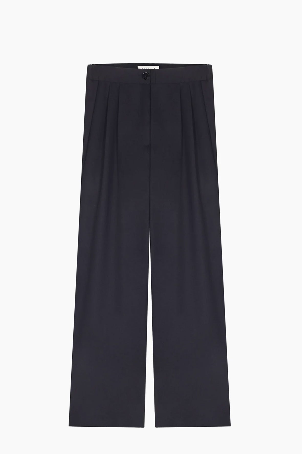 Trousers with pleat pocket