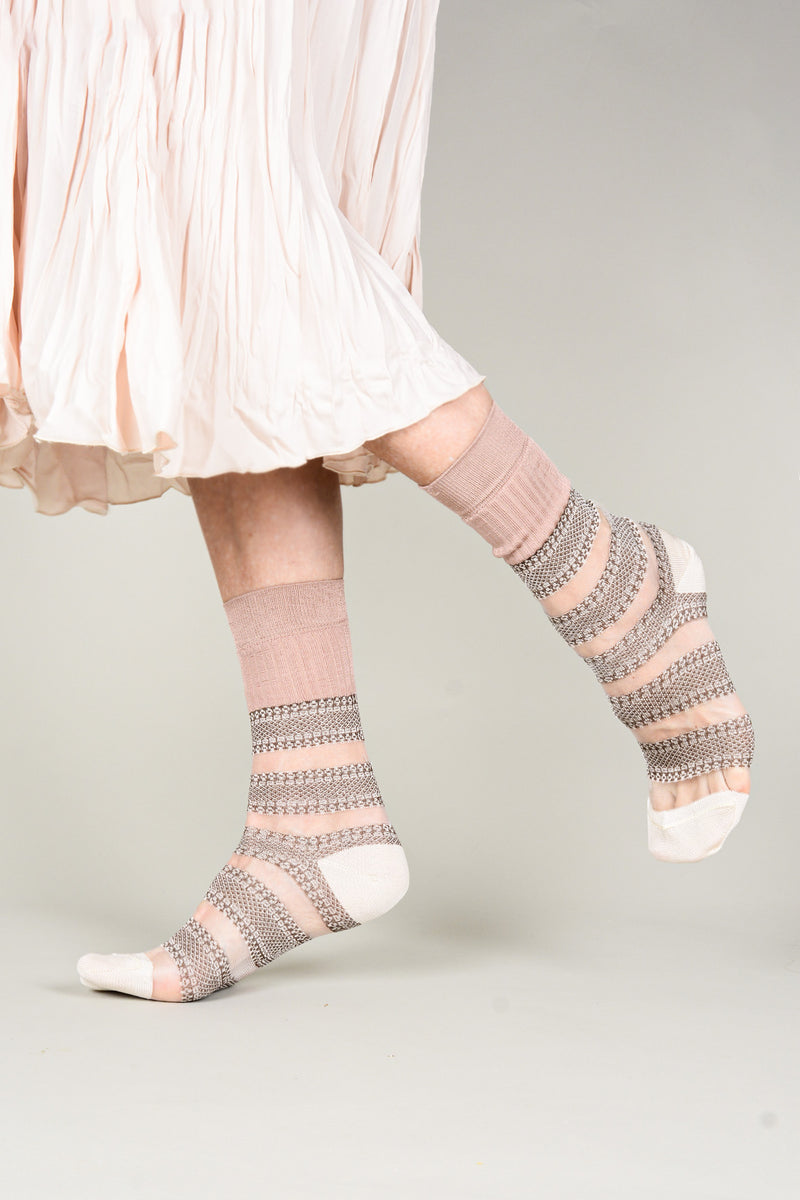 Calcetines franjas transparentes