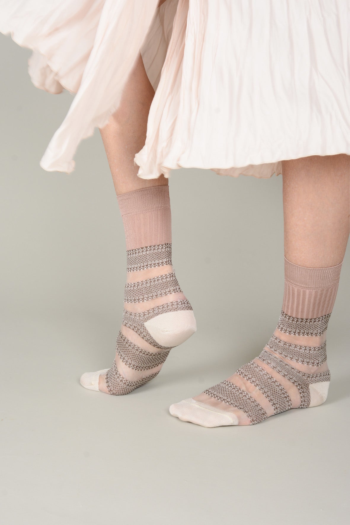 Calcetines franjas transparentes