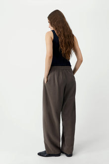 Pantalón silk barrel