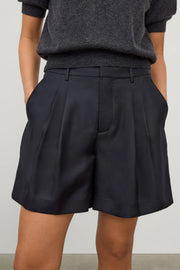 Short 100% seda