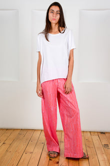 Pantalón rayado rojo