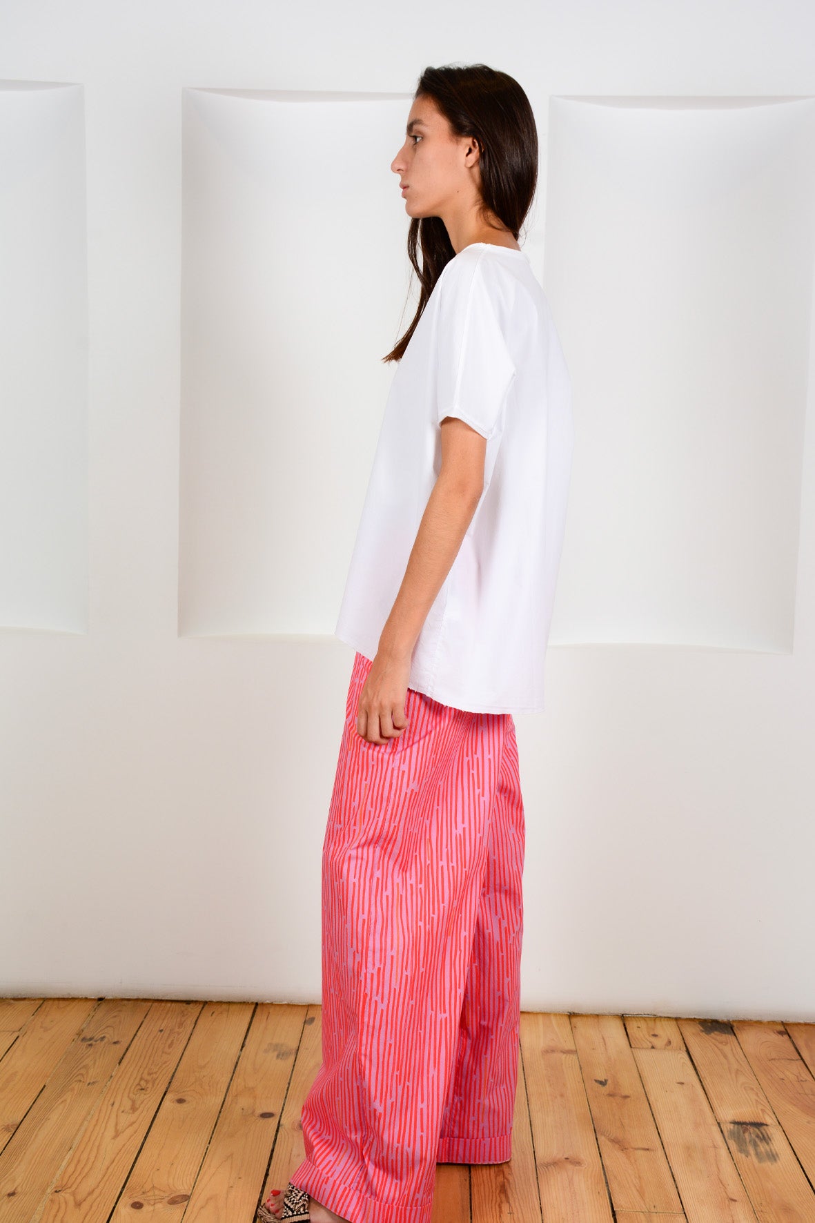 Pantalón rayado rojo