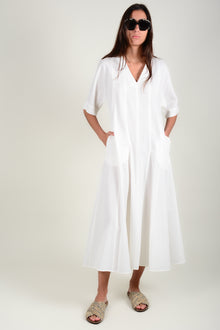 Vestido pico evase largo