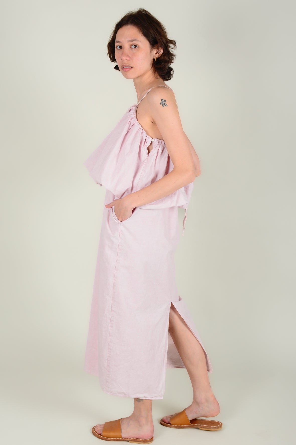 Vestido globo merengue powder