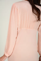 Vestido antiguo manga larga