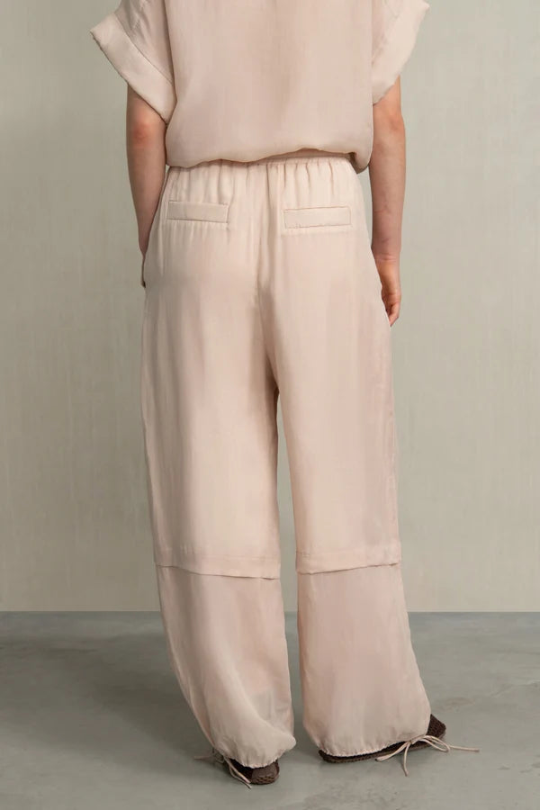Pantalón fluido