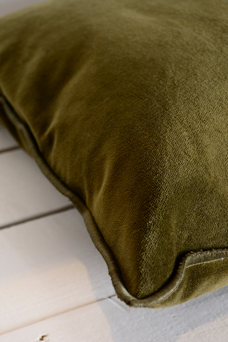 Khaki velvet cushion 