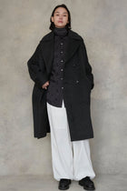 Camisa flores bordadas