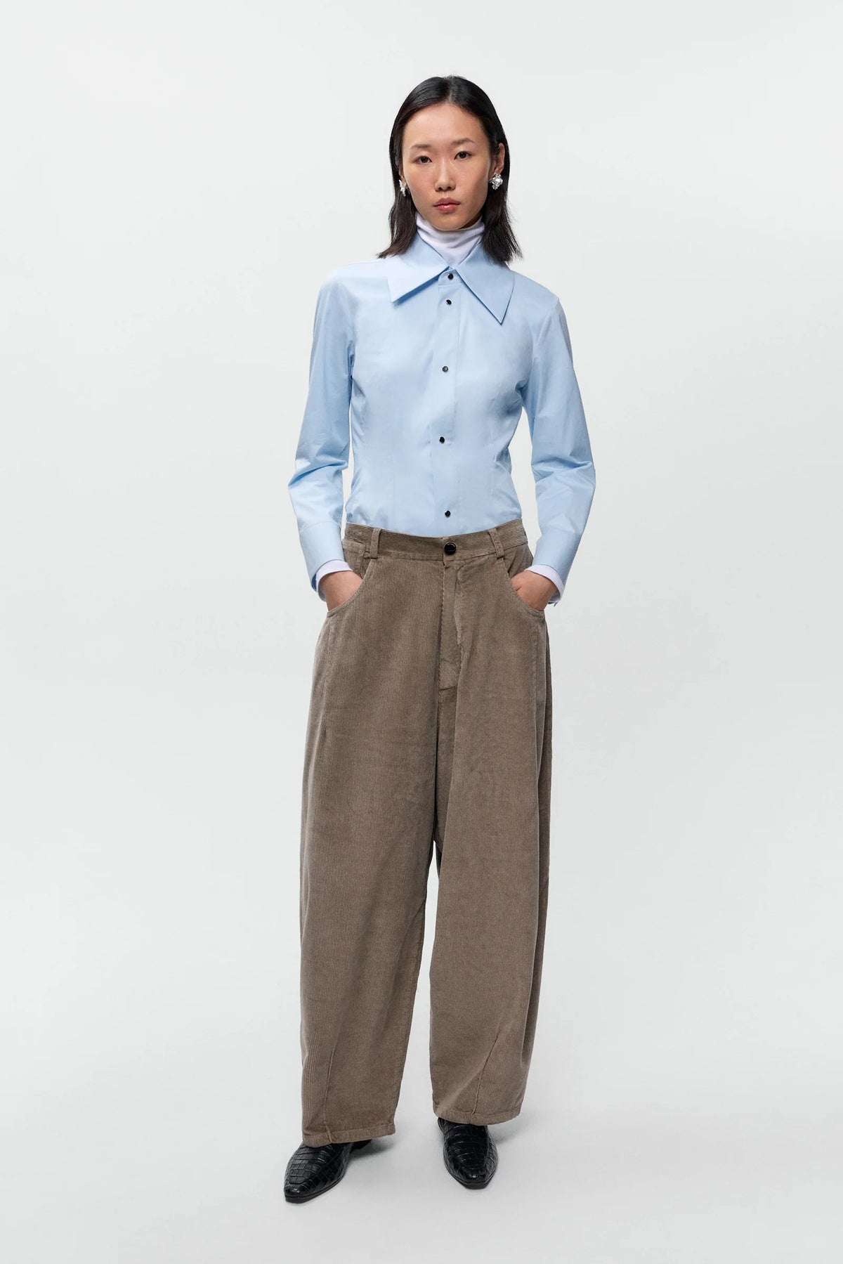 Pantalón baggy pana fina