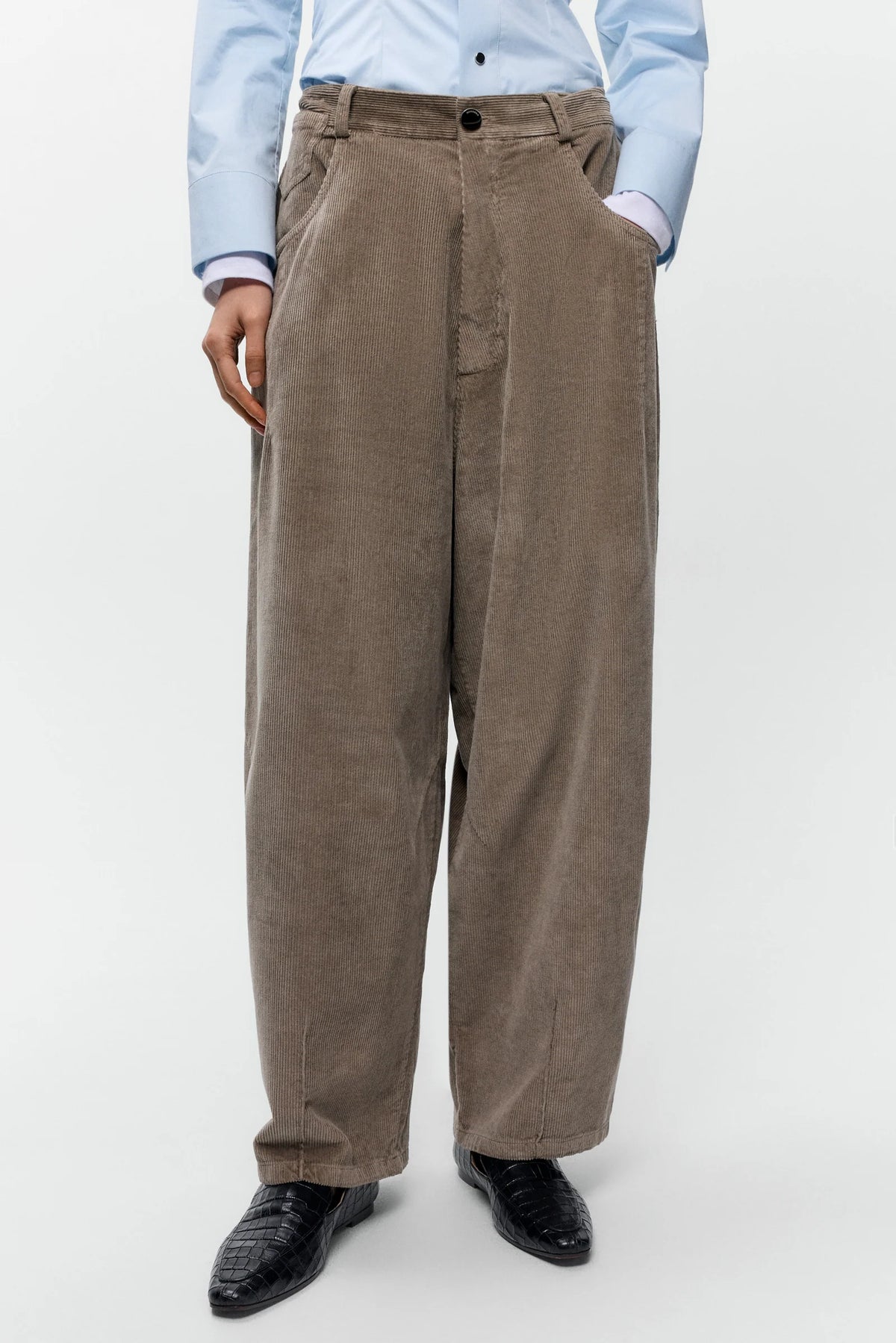 Pantalón baggy pana fina