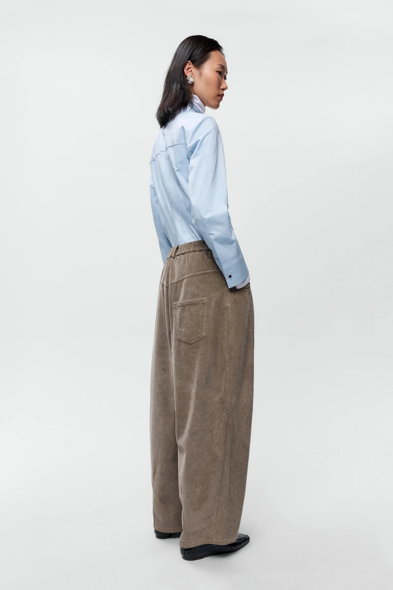 Pantalón baggy pana fina