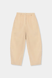 Pantalón curved pana ancha