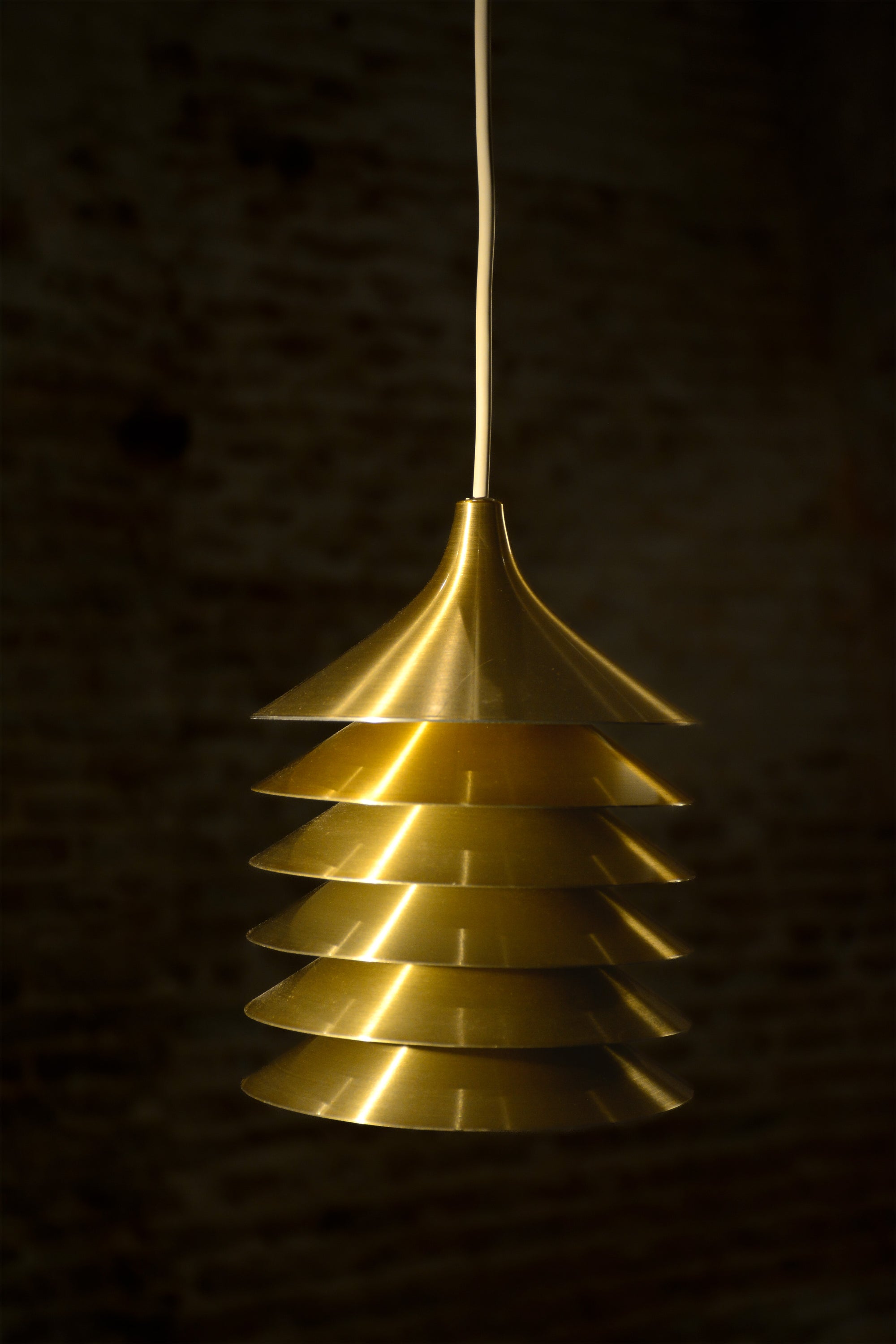 lámpara dorada - Suecia años 70´s